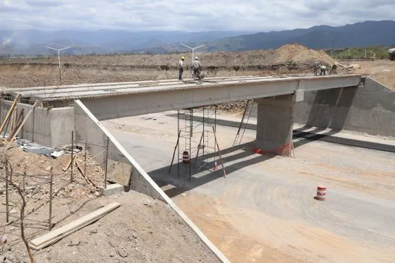 5256-estan-en-la-etapa-final-las-obras-para-habilitar-el-transito-en-la-circunvalacion-noroeste