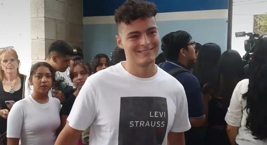 WhatsApp Image 2023-03-24 at 12.17.18 (1)