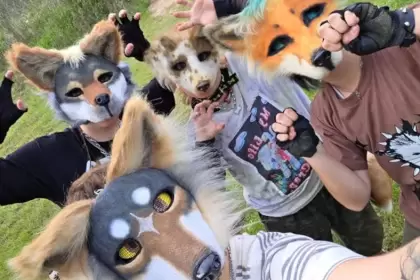 698b428ceb64e__420x280