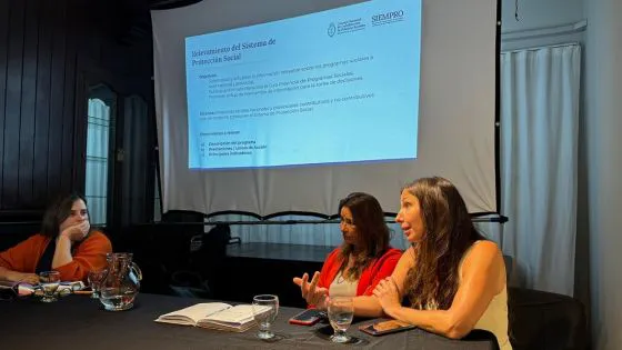 98346-provincia-coordina-acciones-con-nacion-para-fortalecer-el-sistema-de-proteccion-social