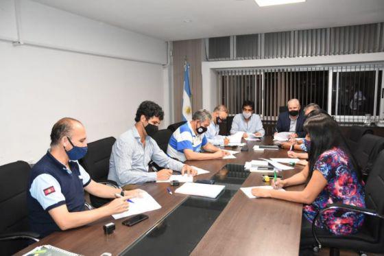 74867-la-provincia-acordo-con-los-representantes-gremiales-un-aumento-salarial-del-405