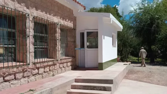 100764-en-la-escuela-nevado-de-acay-de-la-poma-se-hicieron-varias-refacciones-y-se-construyo-una-cocina-nueva