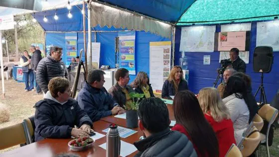 97406-se-realizo-una-nueva-reunion-de-mesa-institucional-del-sector-frutillero-saltenio