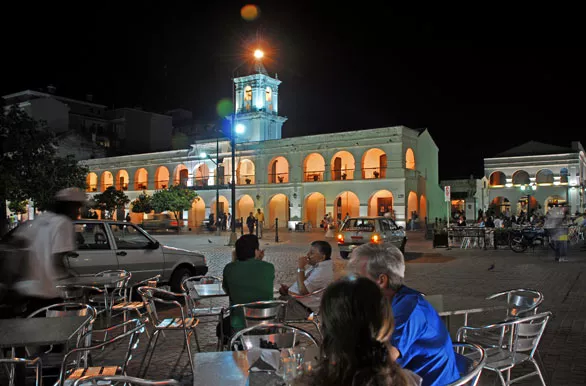 noche-salta-centro