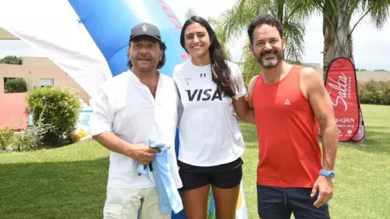 10188-las-leonas-ya-estan-en-salta-para-su-pretemporada-el-gobernador-les-dio-la-bienvenida