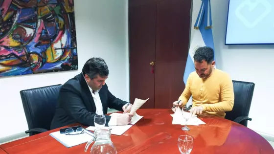 103274-la-amt-y-la-municipalidad-de-salta-firmaron-un-nuevo-convenio-para-el-sistema-impropio