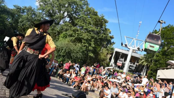 99950-salta-celebra-un-exitoso-inicio-de-temporada-con-mas-de-47000-visitantes-en-teleferico-san-bernardo-y-aladelta