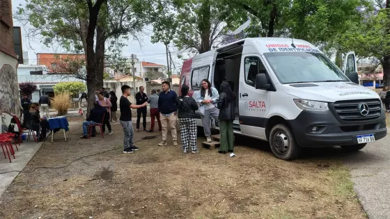 104536-unos-cinco-mil-dni-esperan-para-ser-retirados-en-toda-la-provincia