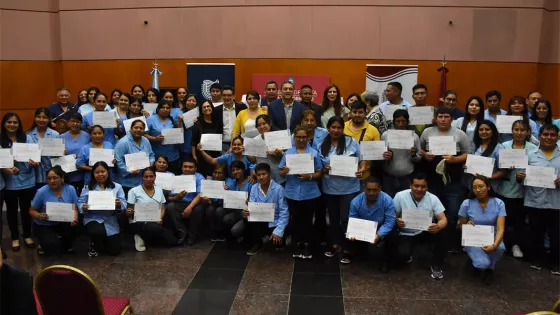 98905-entregaron-certificados-a-agentes-sanitarios-de-diferentes-areas-operativas-de-la-provincia