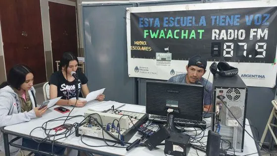 97629-mas-de-3000-estudiantes-secundarios-fortalecen-sus-habilidades-comunicacionales