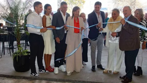 97275-inauguro-en-salta-una-empresa-de-envases-industriales