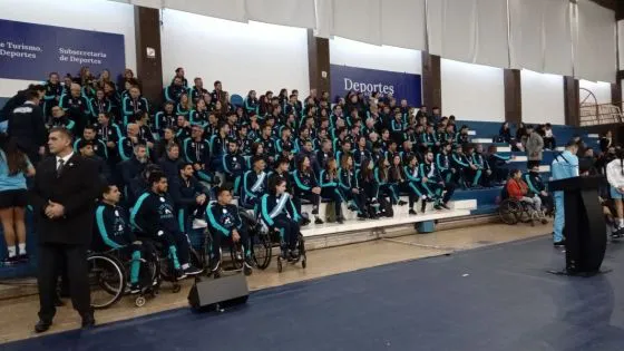 96592-dos-deportistas-saltenios-partieron-rumbo-a-paris-con-la-delegacion-olimpica-argentina