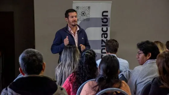 98156-incentivan-la-competitividad-de-artesanos-saltenios-con-herramientas-digitales