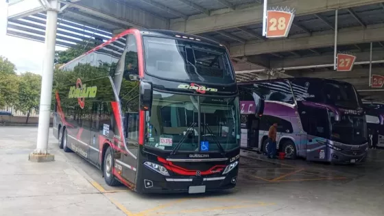 100626-amt-secuestro-un-colectivo-sanjuanino-por-modalidad-no-permitida