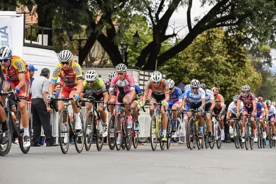 101362-este-jueves-larga-la-clasica-1-de-mayo-la-competencia-de-ciclismo-mas-antigua-del-pais