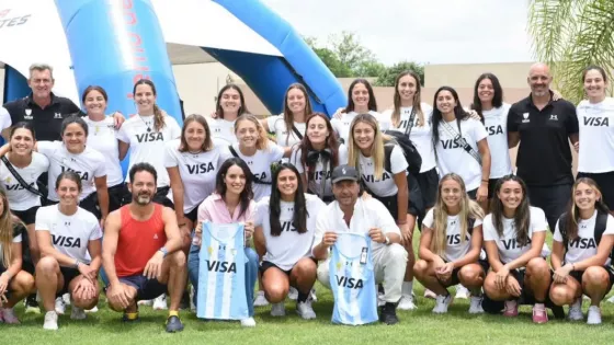 99668-las-leonas-ya-estan-en-salta-para-su-pretemporada-el-gobernador-les-dio-la-bienvenida-20250119210131