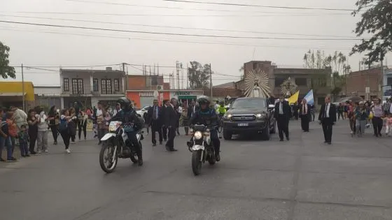 97713-intenso-trabajo-preventivo-de-seguridad-por-la-procesion-de-las-imagenes-peregrinas