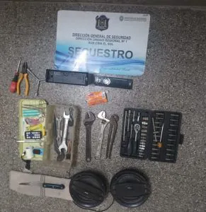 WhatsApp-Image-2025-11-17-at-05.11.56-291x300