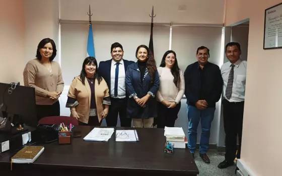 101221-presentan-ante-jueces-de-familia-de-oran-el-plan-de-implementacion-local-del-programa-familias-solidarias