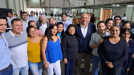 95018-el-gobierno-potencia-la-produccion-textil-y-carnica-del-norte