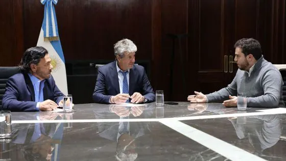 7995-el-gobernador-saenz-firmo-un-convenio-por-la-cesion-de-un-terreno-en-cerrillos-destinado-a-la-urbanizacion-20240826121020