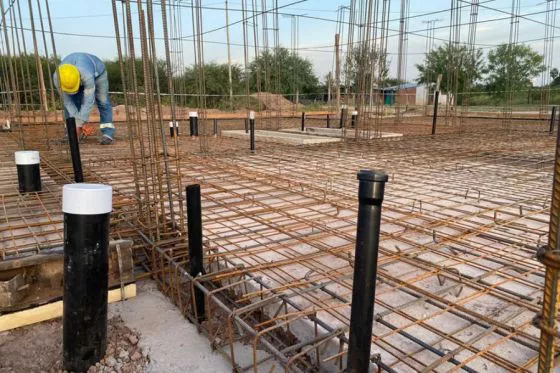 81884-el-ipv-construye-25-casas-en-el-galpon