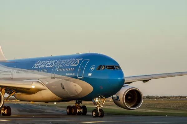 600x400_aerolineas-argentinas-922797-121937