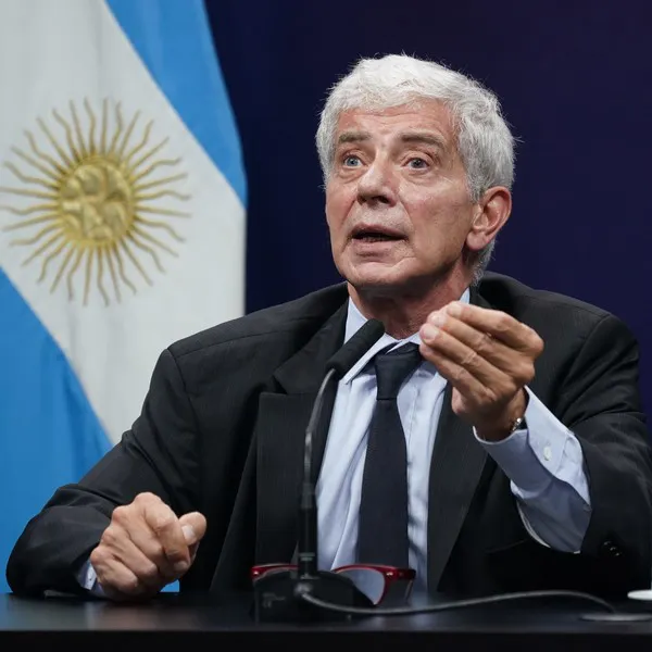 0oI14KEs2_600x600__1