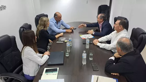 8935-provincia-firmo-un-nuevo-convenio-para-la-promocion-de-exportaciones-y-la-atraccion-de-inversiones