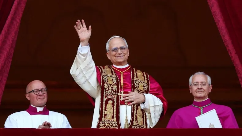 robert-prevost-papa-leon-xiv-vaticano-8-mayo-2025