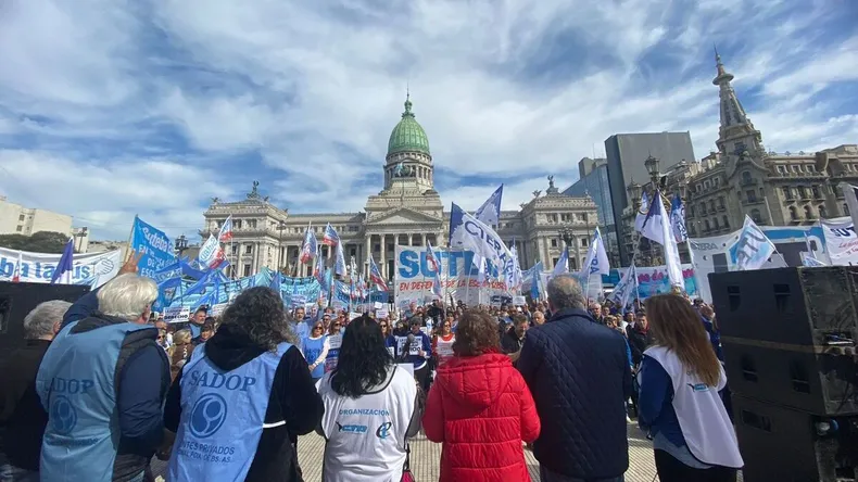 marcha-ctera-congreso-14-08-24