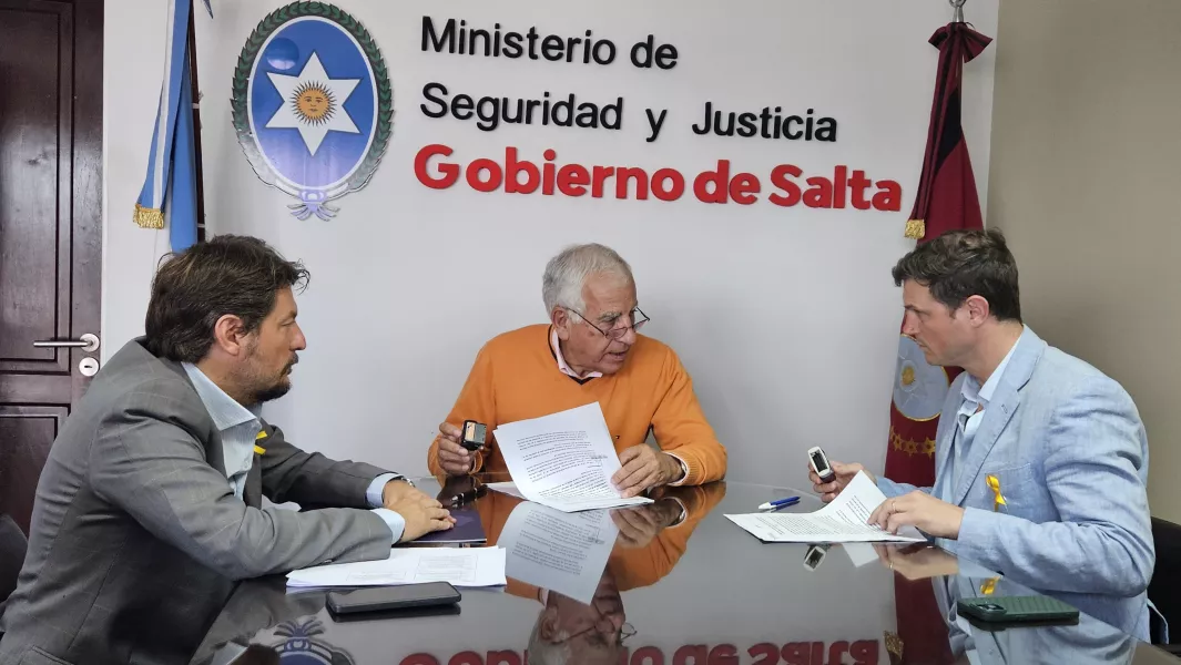 98861-seguridad-vial-incrementara-las-clinicas-de-conduccion-segura-y-entrega-de-cascos-a-motociclistas