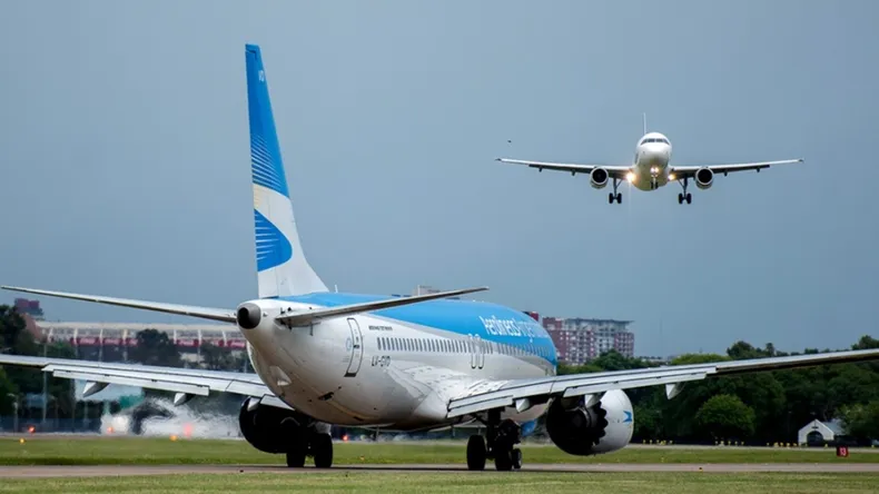 aviones-aeroparque-jorge-newbery-aerolineas-argentinas