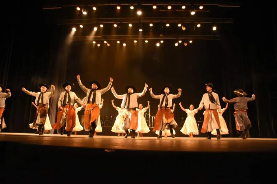 9513-el-ballet-folklorico-de-la-provincia-presentara-la-obra-de-patria-amor-y-libertad