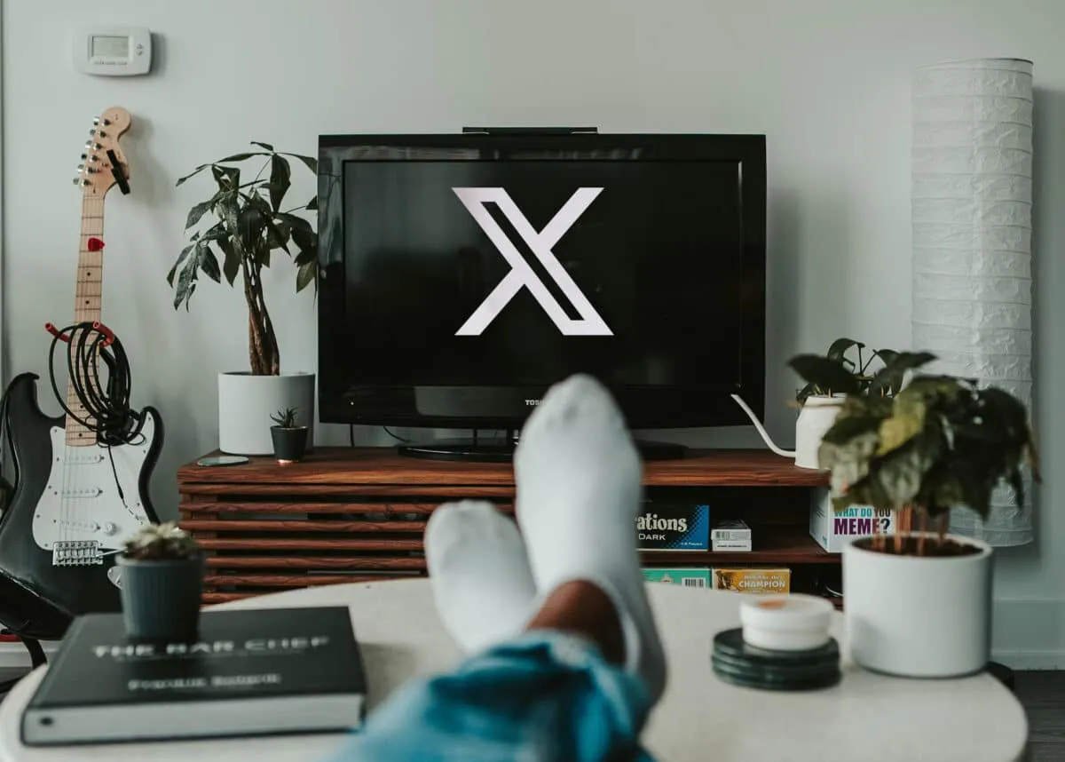 X-TV