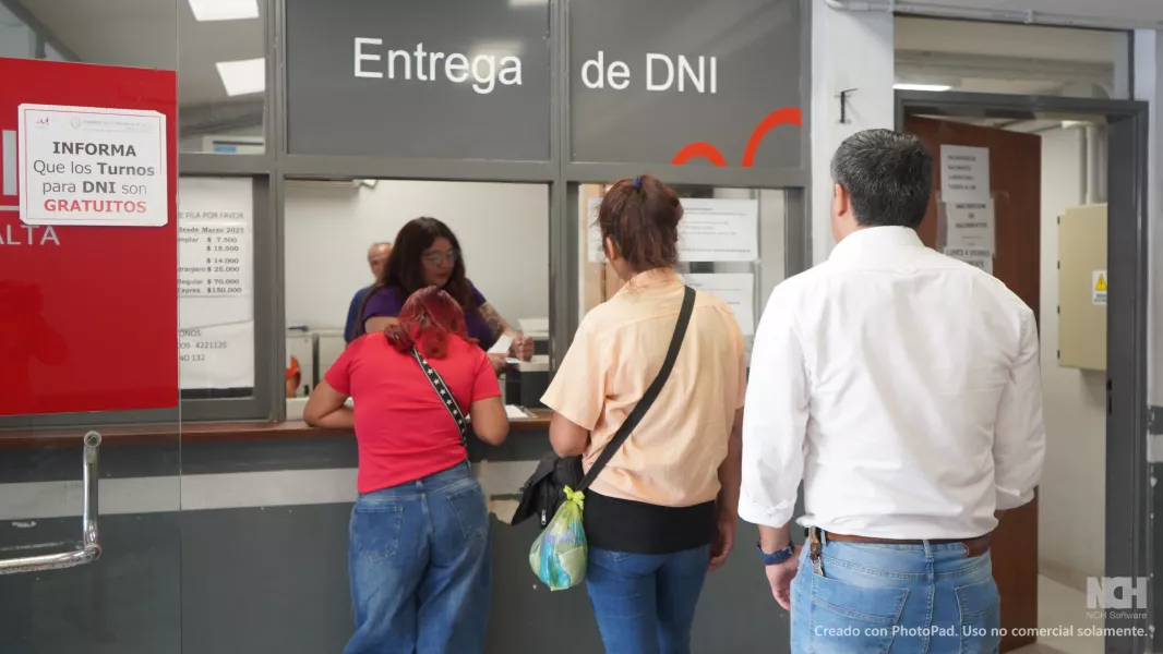 106972-el-registro-civil-advierte-sobre-demoras-en-la-entrega-de-dni-y-pasaportes