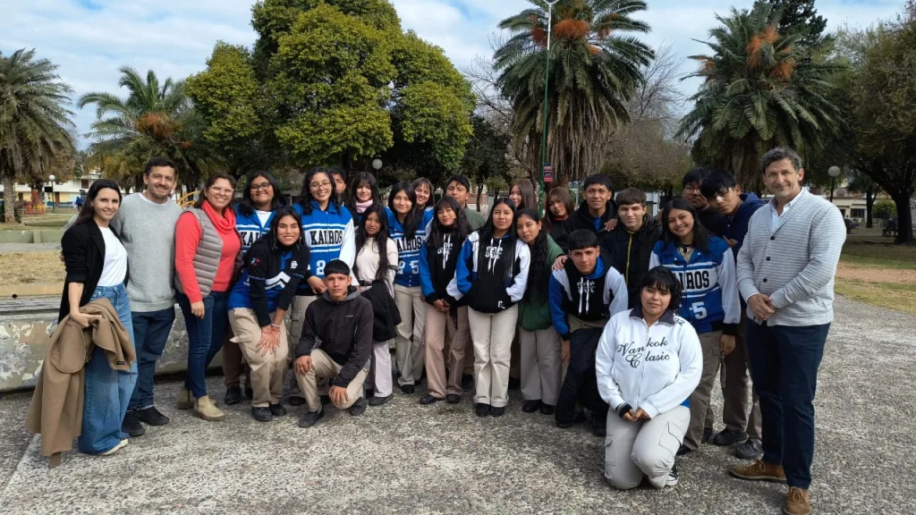 plaza-gurruchaga-alumnos-2-1024x576