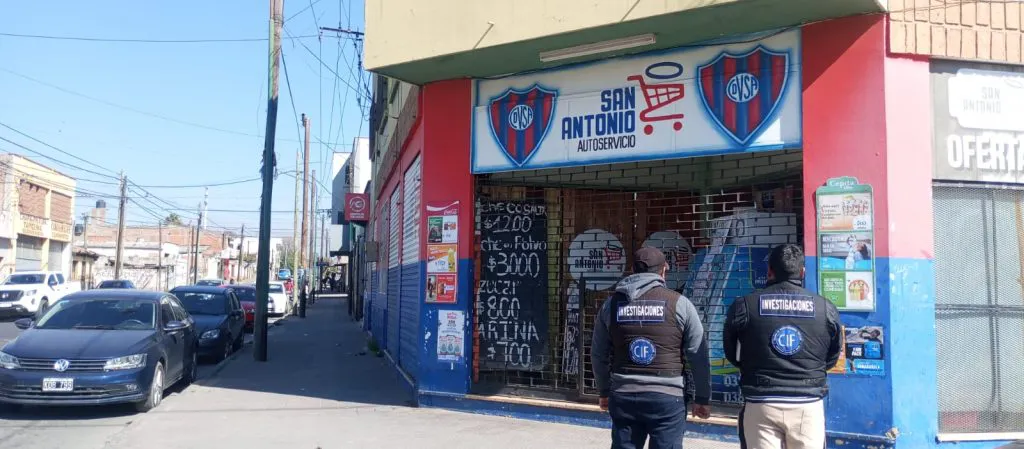 mercaderiasocial02.udec_-1024x449