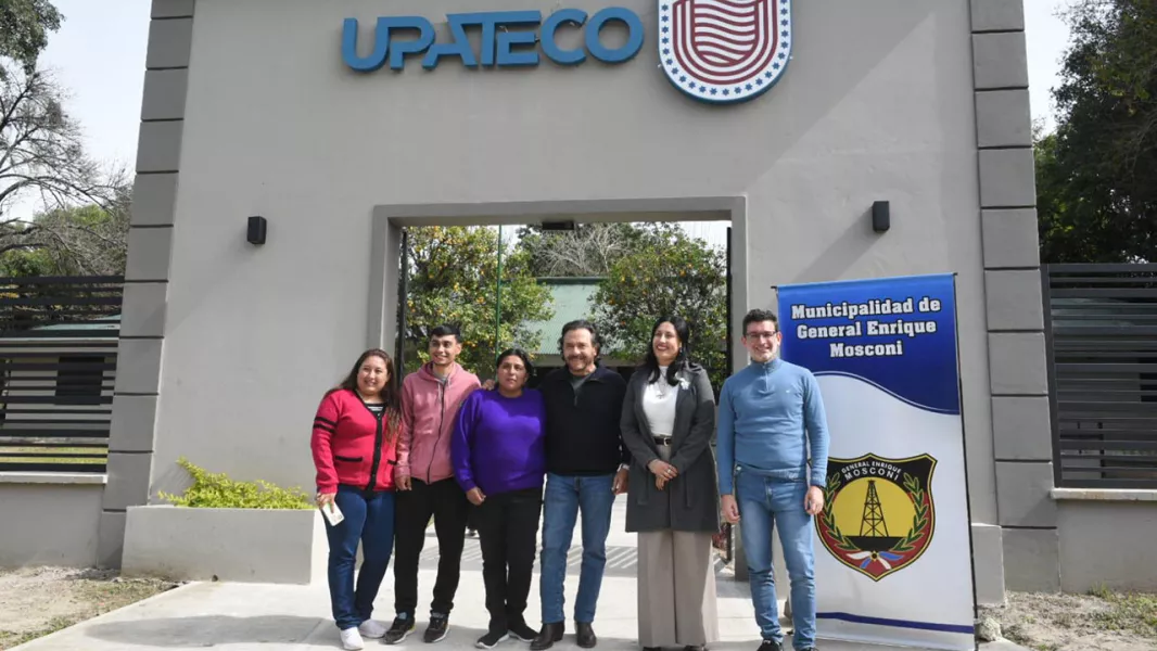 102188-la-upateco-tendra-la-11-sede-en-vespucio-el-gobernador-saenz-recorrio-las-nuevas-instalaciones