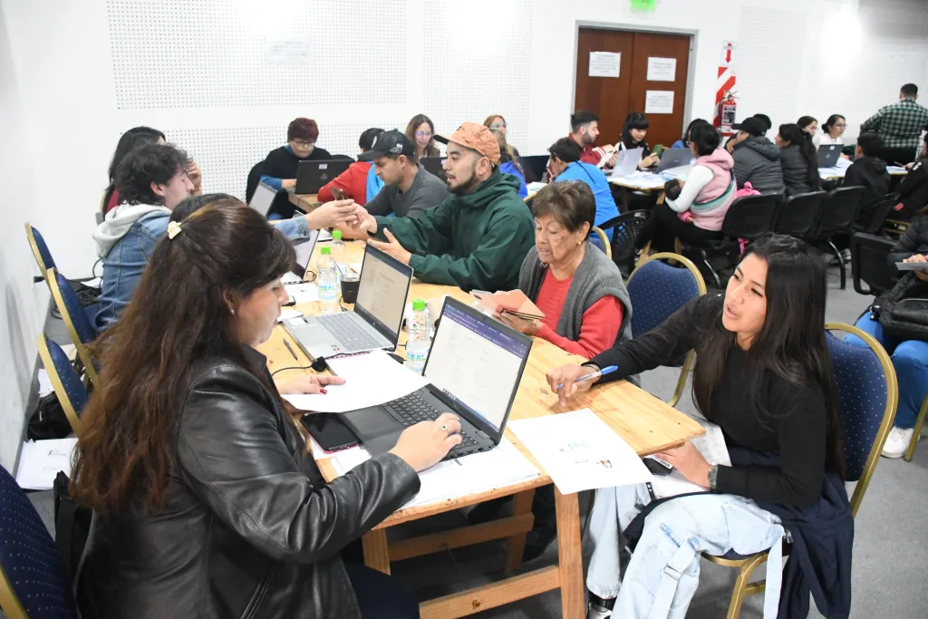 culminan-inscripciones-terminalidad-educativa-1-1024x683