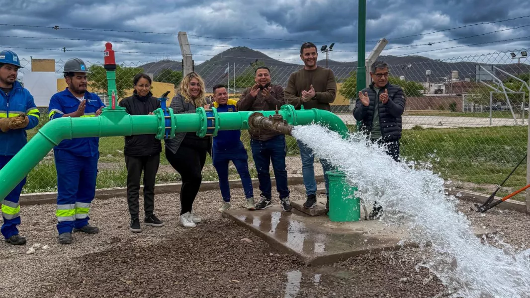104708-nuevo-pozo-de-agua-mejorara-el-servicio-a-mas-de-6000-vecinos