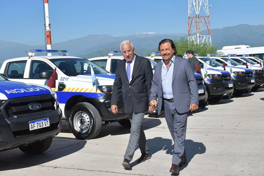 87944-durante-la-gestion-de-gustavo-saenz-el-servicio-de-seguridad-de-salta-se-incremento-en-mas-200-moviles