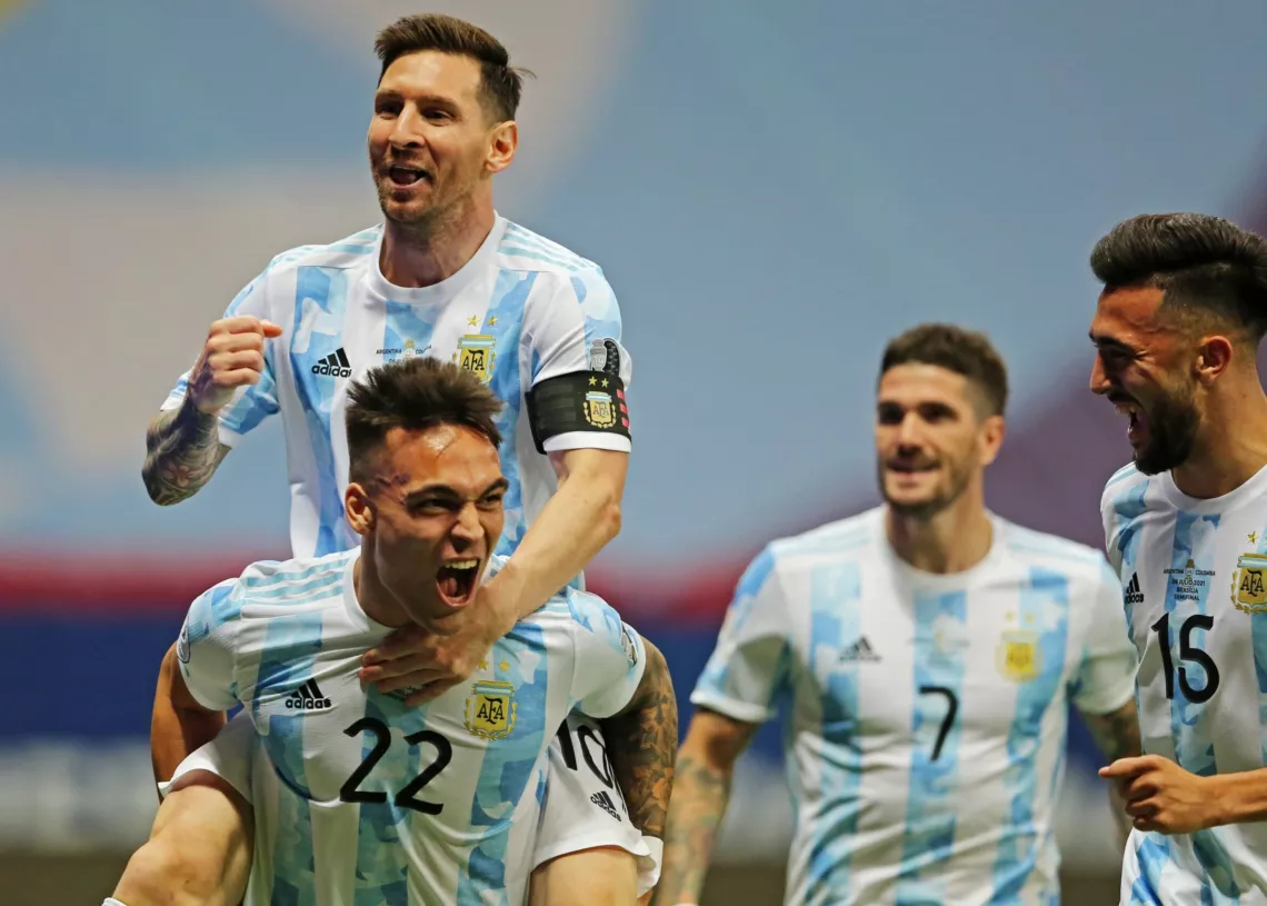 Seleccion-Argentina-scaled-1140x815