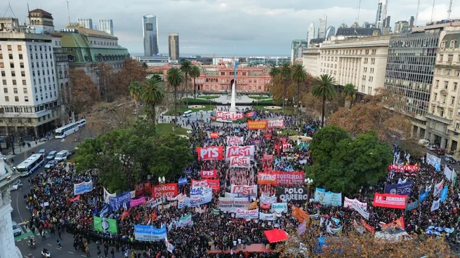 plaza-mayo-libertad-detenidos-congresojpeg