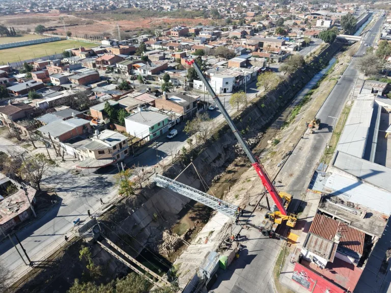 pasarela-canal-yrigoyen-9-drone-768x576