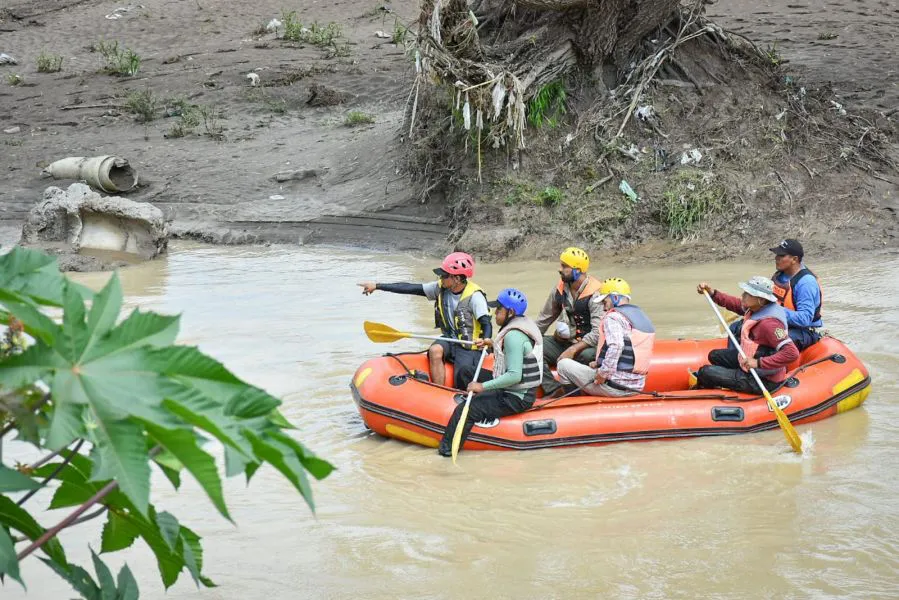 10881-el-gobierno-provincial-realiza-tareas-de-control-de-captaciones-ilegales-de-agua-en-el-arenales