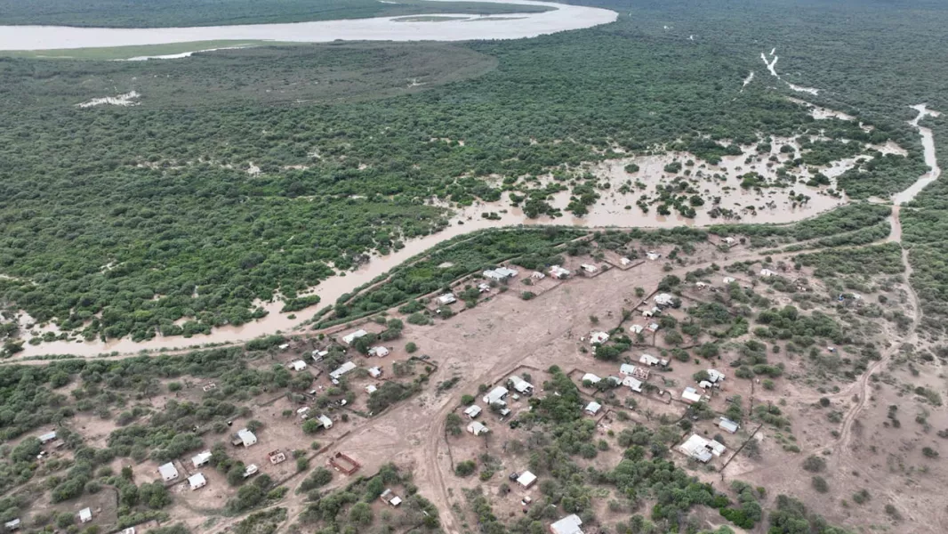 16355-bajo-el-caudal-del-rio-pilcomayo