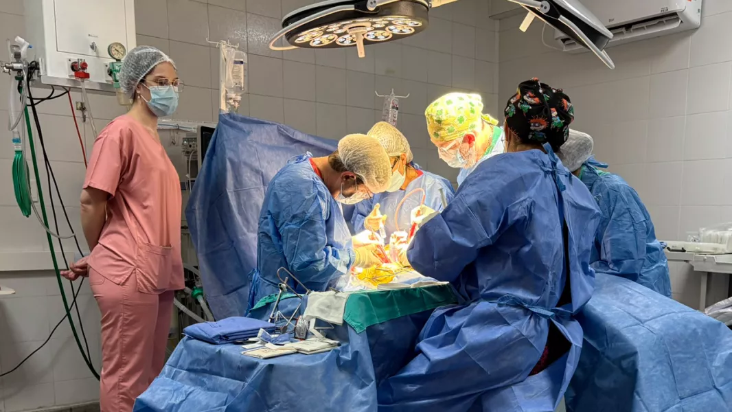 104251-nuevo-trasplante-de-rinion-realizado-en-el-hospital-arturo-oniativia
