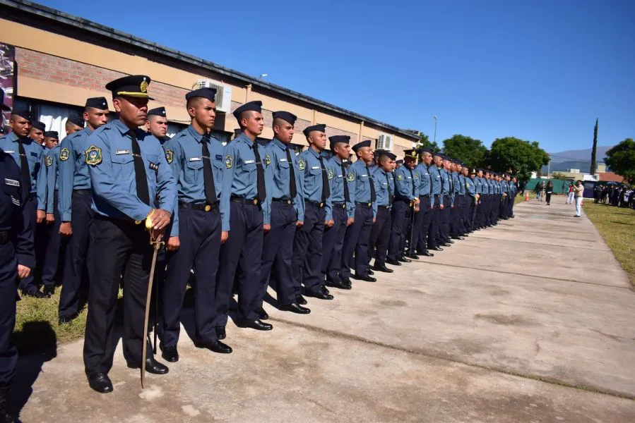 91552-el-proximo-viernes-1-de-septiembre-iniciara-las-inscripciones-para-las-escuelas-de-formacion-policial