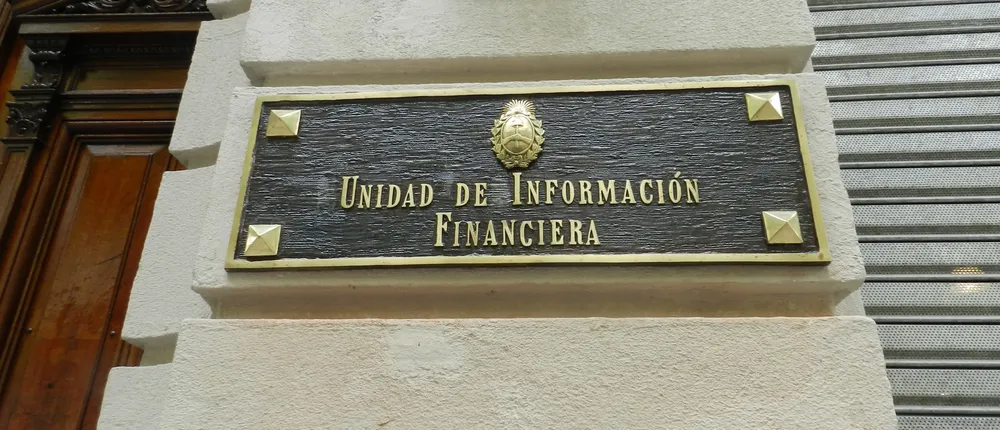 uif_placa_para_pagina